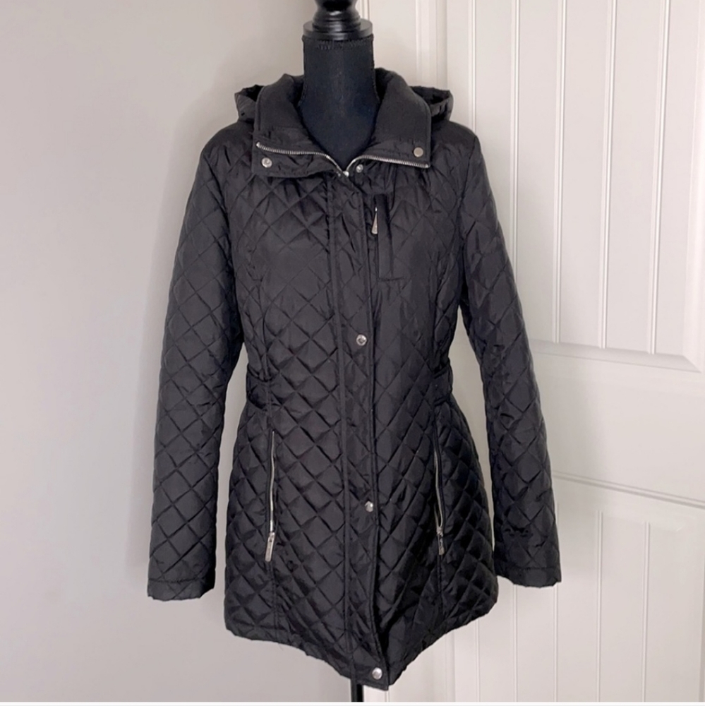 Calvin Klein Black Quilted Winter Coat/Parka - Zip Up, Button Up w/ Hood - Large